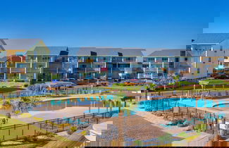 Foto 1 - Surf Condos