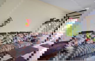 Photo 2 - iROOMZ Hotel Sweekar Suites