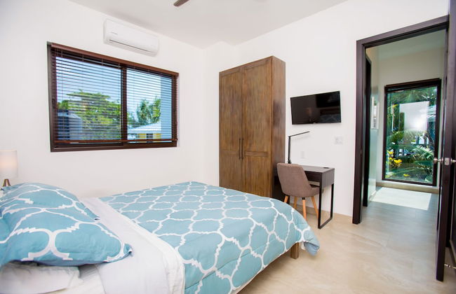 Bella Luna Beach House #227473 - Photo 2