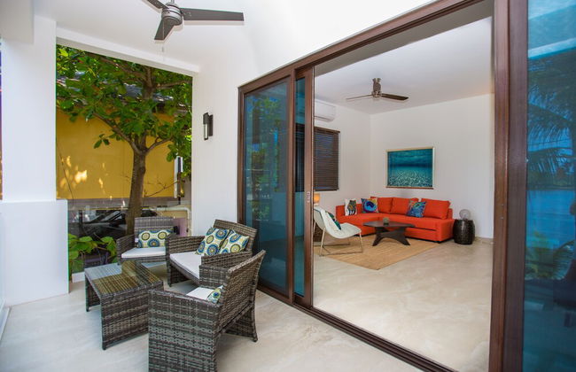 Bella Luna Beach House #227473 - Photo 10