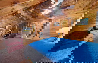 Foto 3 - A Dream Come True 2 Bedroom Cabin by Heavenly Views Resort