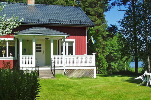 Foto 1 - 5 Person Holiday Home in Arvika