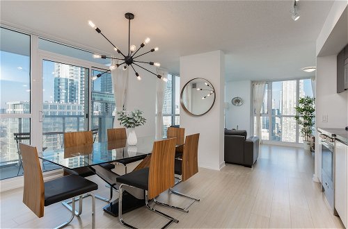 Photo 32 - QuickStay - Premium 2-Bedroom with CN Tower & Lake Views