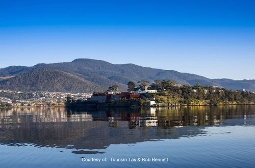 Photo 49 - Hobart Cityscape