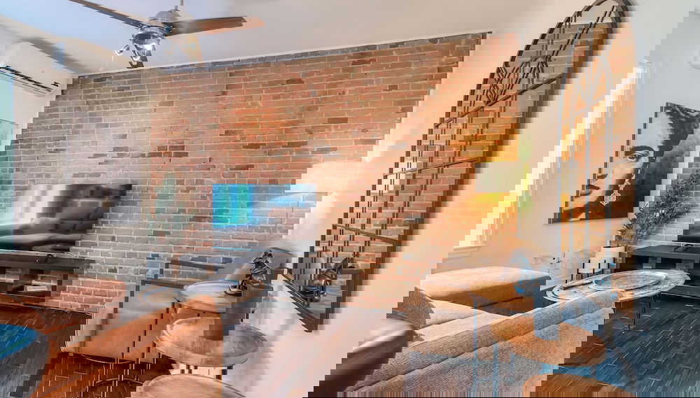 Primary image