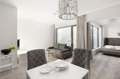 Photo 11 - Lavoo Boutique Apartments