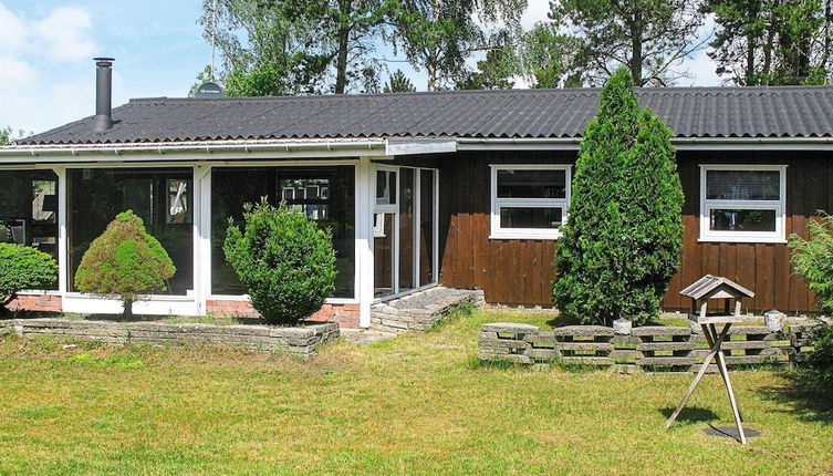 Photo 1 - 6 Person Holiday Home in Vaeggerlose