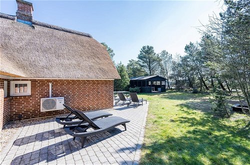 Photo 35 - 10 Person Holiday Home on a Holiday Park in Norre Nebel