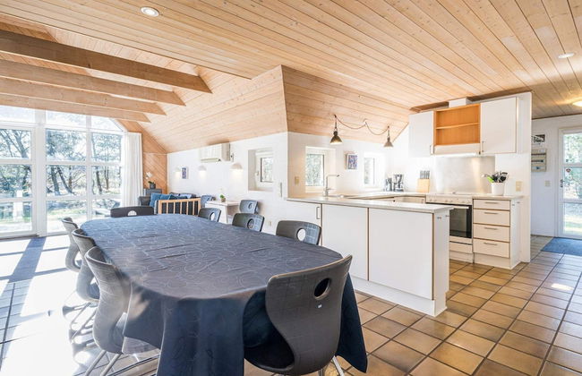 10 Person Holiday Home in Norre Nebel - Foto 18