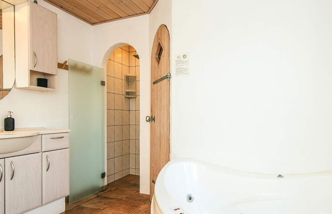 8 Person Holiday Home in Tarm - Photo 17
