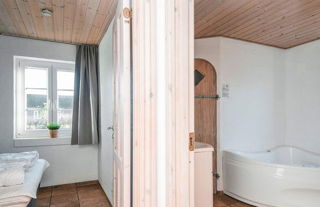 8 Person Holiday Home in Tarm - Photo 20