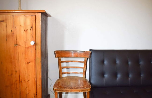 Incredible Location One Bedroom Apartment - Photo 7