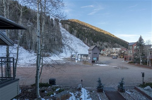 Photo 11 - Cimarron Lodge 7 by Avantstay Ski-in/ski-out Property in Complex w/ Two Hot Tubs