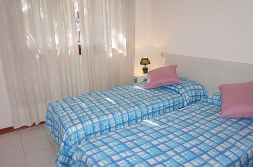 Photo 5 - Spacious Apartment With Terrace in a Quiet Area in the Centre of Lignano Pineta