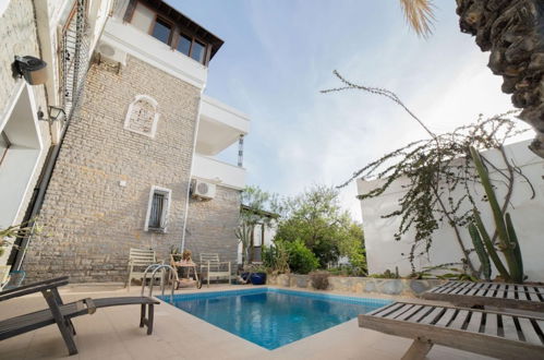 Foto 7 - Marvelous Triplex Villa With Private Pool and Impressive View in Bodrum