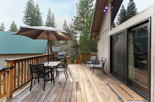 Photo 22 - Emerald by Avantstay Tahoe Donner Mountain Retreat w/ Large Patio