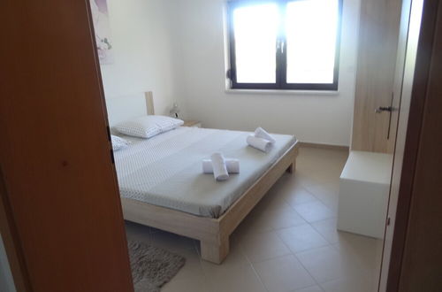 Photo 2 - Ilsad Apartment. Apartment With Pool 80 Meters From Sea. Great Location