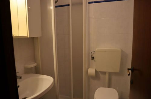 Foto 12 - Flat for 4 People With Terrace in Residence With Shared Swimming Pool
