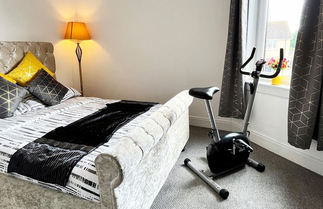 Luxury 2 Bedroom Entire Flat - Self Check in & Check out - Photo 7