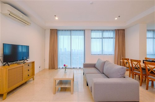 Photo 20 - Spacious and Nice 3BR Apartment at Veranda Residence Puri