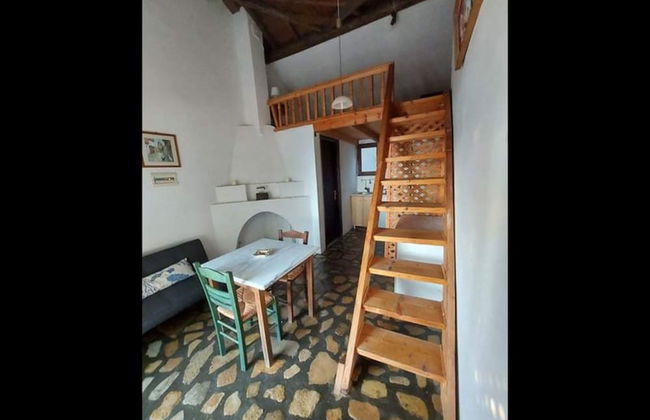 Beautiful House Located on a Hill in Samos Island, 400 m From an Organized Beach - Foto 1