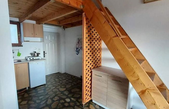 Beautiful House Located on a Hill in Samos Island, 400 m From an Organized Beach - Foto 7