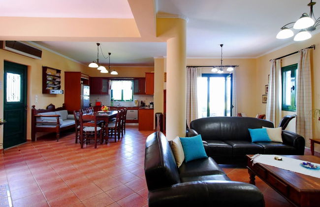 Villa Artemis in Vrises - Photo 1