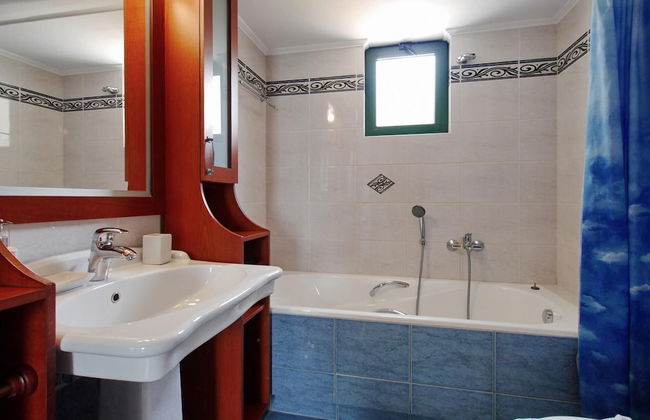 Villa Artemis in Vrises - Photo 8
