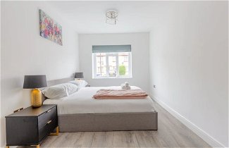 Foto 3 - Contemporary 2 Bedroom in West London