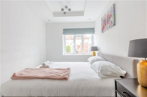 Foto 11 - Contemporary 2 Bedroom in West London
