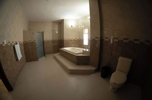 Photo 12 - 16) Suite With Jacuzzi