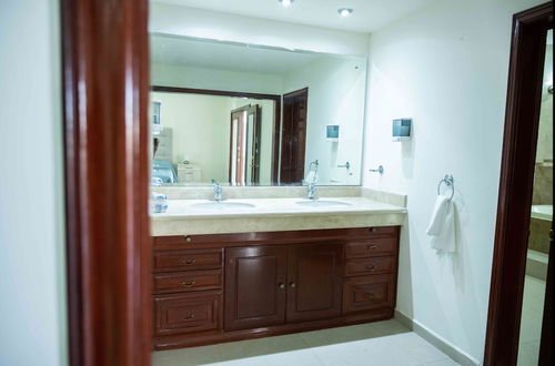 Photo 26 - 16) Suite With Jacuzzi