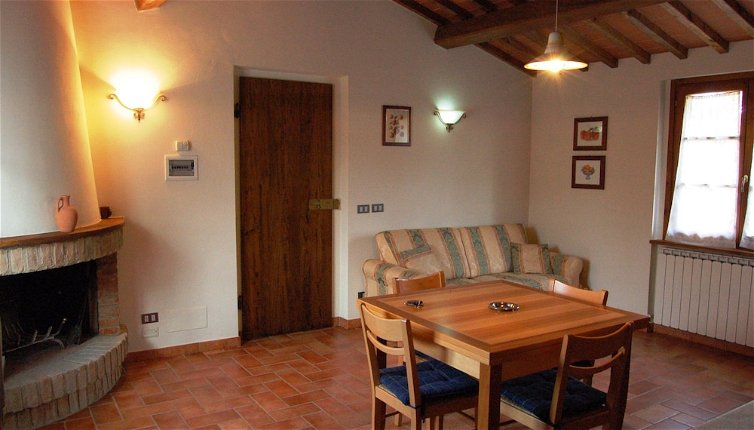 Foto 1 - Apartment on the Outskirts of Chianti Between Siena and Arezzo