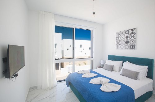 Photo 3 - 4 Bedroom Villa With Privaet Pool in the Center Protaras Vie Bleu Villa Vb1
