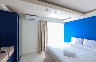 Foto 3 - Comfort And Warm Studio Room At Amethyst Kemayoran Apartment