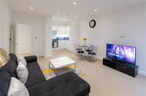 Photo 12 - Alexandra Palace Luxury Serviced Apartments In St Albans