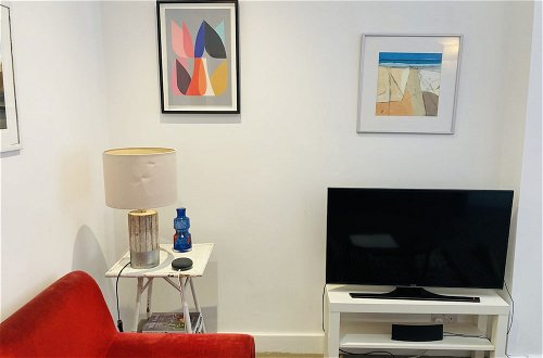 Foto 12 - Impeccable 1-bed Apartment in London