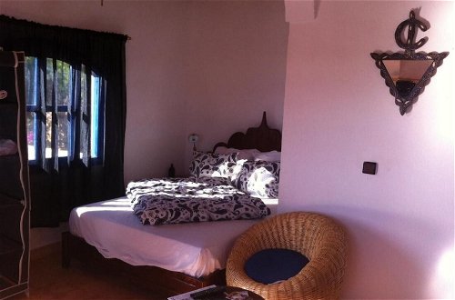 Foto 4 - Room in Guest Room - Room in Villa L'air De La Mer