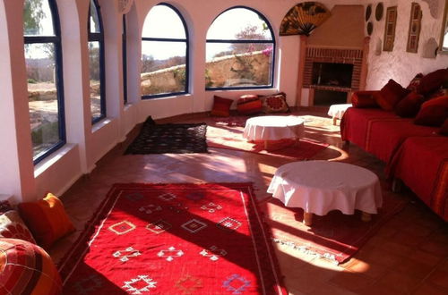 Photo 10 - Room in Guest Room - Room in Villa L'air De La Mer