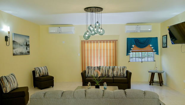 Lobby-Lounge