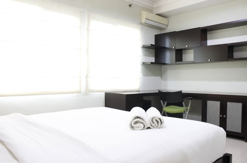 Foto 8 - Spacious & Comfy 2BR at Galeri Ciumbuleuit Apartment