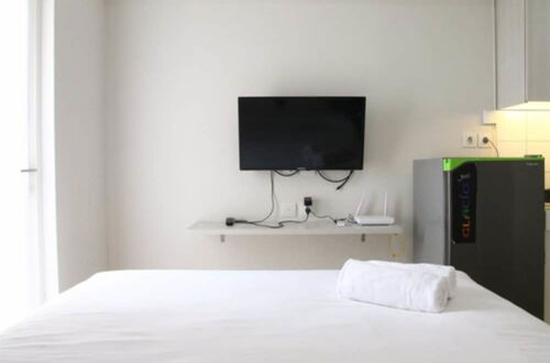 Photo 15 - Furnished Studio Apartment @ The Springlake Summarecon