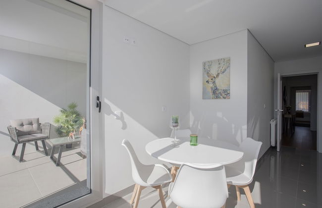 Liiiving-Luxury River View Apartment VII - Photo 25