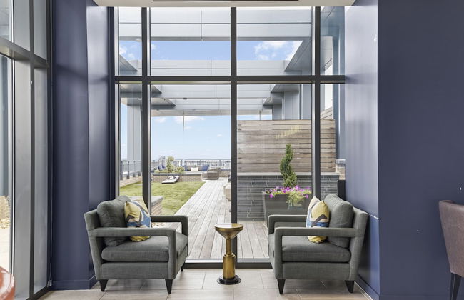 Placemakr Marymount Ballston - Foto 67