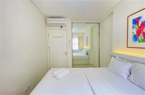 Foto 5 - Minimalist And Spacious 1Br Apartment At Parahyangan Residence