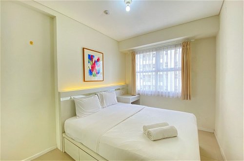 Photo 6 - Minimalist And Spacious 1Br Apartment At Parahyangan Residence