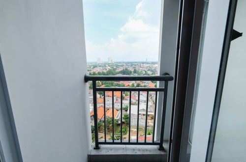 Photo 9 - Cozy Studio Apartment at Akasa Pure Living BSD