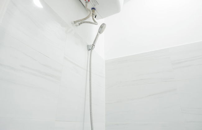 Comfort Studio at Menteng Square Apartment - Foto 7