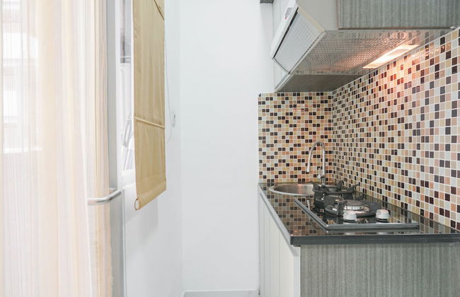 Comfort Studio at Menteng Square Apartment - Foto 11
