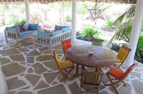 Foto 13 - Stunning 3-bed Villa in Watamu